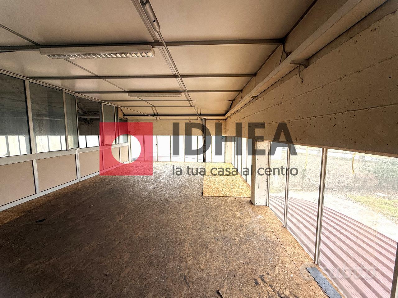 CAPANNONE/NEGOZIO FRONTESTRADA - Vista 5