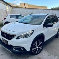 Peugeot 2008 BlueHDi 120 S&S Allure retrocamera na