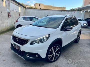 Peugeot 2008 BlueHDi 120 S&S Allure retrocamera na
