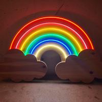 Insegna arcobaleno a LED