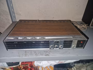 ampljficatore philips 22RH580 