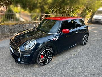 MINI JOHN COOPER WORKS LCI 2019 62.000 KM