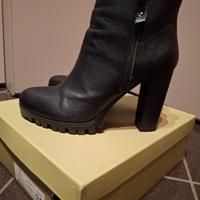 Tronchetto nero n.38