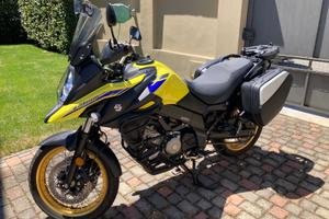 Suzuki V-Strom 650 XT Explorer