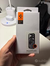 Cover per iPhone 18 Pro/17 Pro Spigen MagSafe