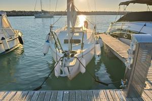 Barca a vela carrellabile Neptun 22