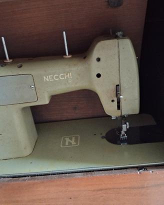 macchina da cucire NECCHI
