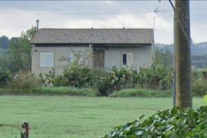 Casa in campagna con fruttetto