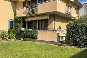 Appartamento a Sommacampagna (VR)