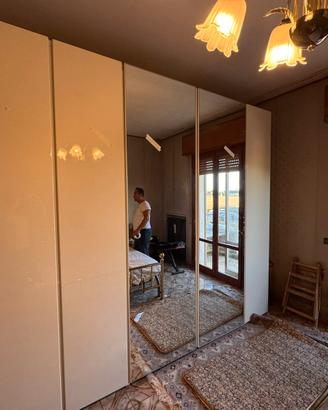 Armadio camera in legno massello 