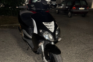 Piaggio ngr 50 2t