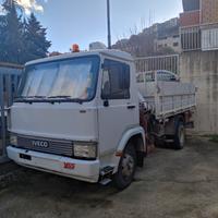 Camion Iveco 79.14 targa gialla