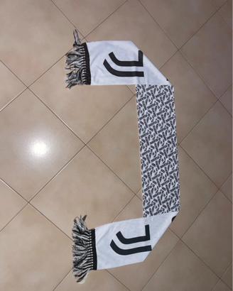 SCIARPA JUVENTUS ANNI 80: COLLEZIONISMO - Collezionismo In vendita a Milano