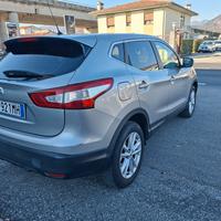 nissan qashqai 1.6 cambio automatico 