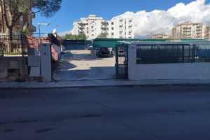 Posto auto via Canne 30