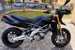Aprilia Dorsoduro 750 – 2012