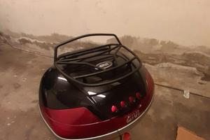 Bauletto Givi V46 con portapacchi e schienalino