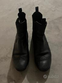 Stivaletti Pirelli neri