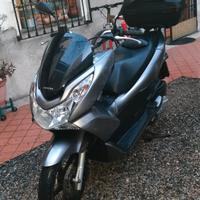 Honda PCX 125 - 2011