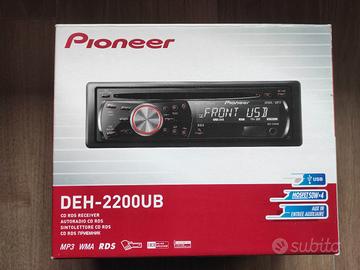 Autoradio Pioneer MP3 con casse e tweet