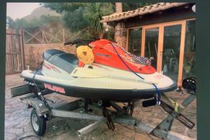 Moto d'acqua 3 posti Polaris Virage 700