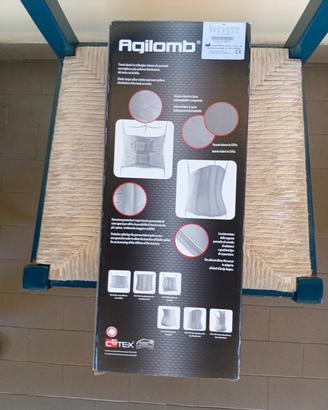 Corsetto ortopedico.