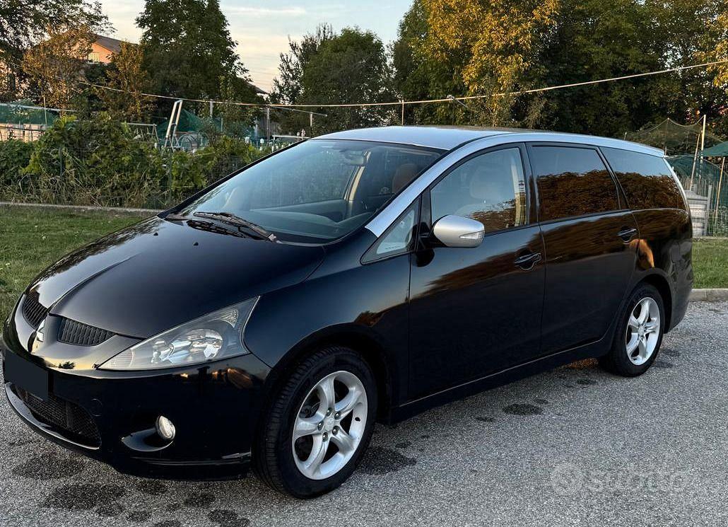 Mitsubishi Grandis