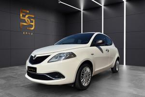 Lancia Ypsilon 1.2 69 CV 5 porte GPL Ecochic Silve