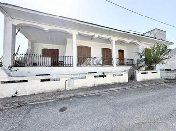 CASA INDIPENDENTE A MANDURIA