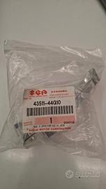 SUZUKI Poggiapiedi 43511-44G10-000 Vari Modelli