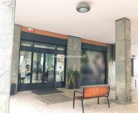 Studio Casa propone Negozio a Rovereto