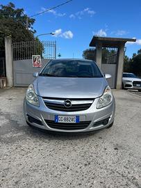 Opel Corsa 1.2 5 porte Cosmo