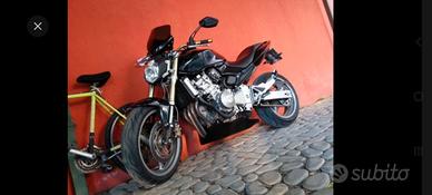 HONDA HORNET 600 SPECIAL CUSTOM