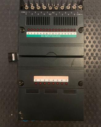 PLC IZUMI IDEC FA 1-J +INPUT (SOURCE) + RELAY OUTP