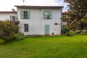 Villa di 215 m² con 4 locali e box auto doppio a C