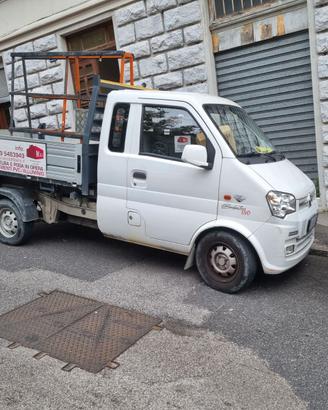 furgone CON CASSONE