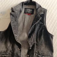Promo gilet in jeans Guess particolarissimo