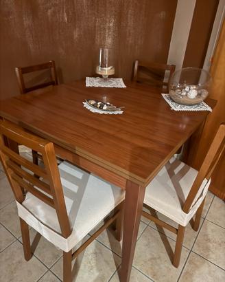 Tavolo soggiorno ciliegio+4 sedie