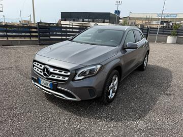 Mercedes-benz GLA 200 d Automatic Sport