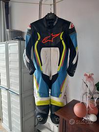 Tuta e protezioni moto