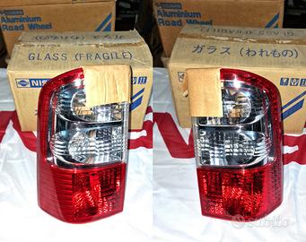 STOP POST. DX SX Nissan Patrol Y61 Nuovi Originali