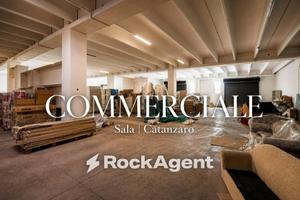Immobile di 600 m² con 1 locale a Catanzaro
