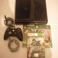 Xbox 360 E Console con Controller e Giochi