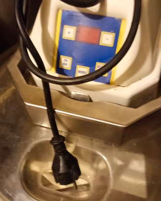 impastatrice 220 volt l spirale forcela sega ossa 