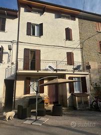 PALAZZINA A CANTIANO