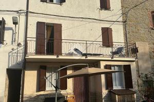 PALAZZINA A CANTIANO