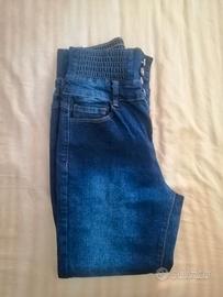 jeans a vita alta 