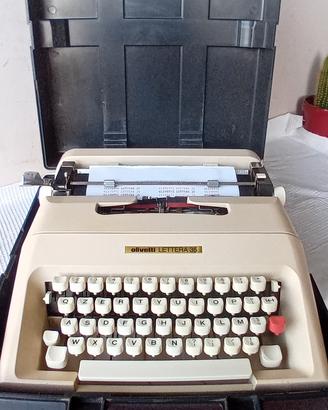 macchine per scrivere Olivetti lettera 22e 32,,35