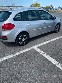 AUTOVETTURA RENAULT CLIO SPORTOUR