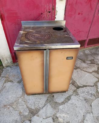 Stufa a legno idraulica